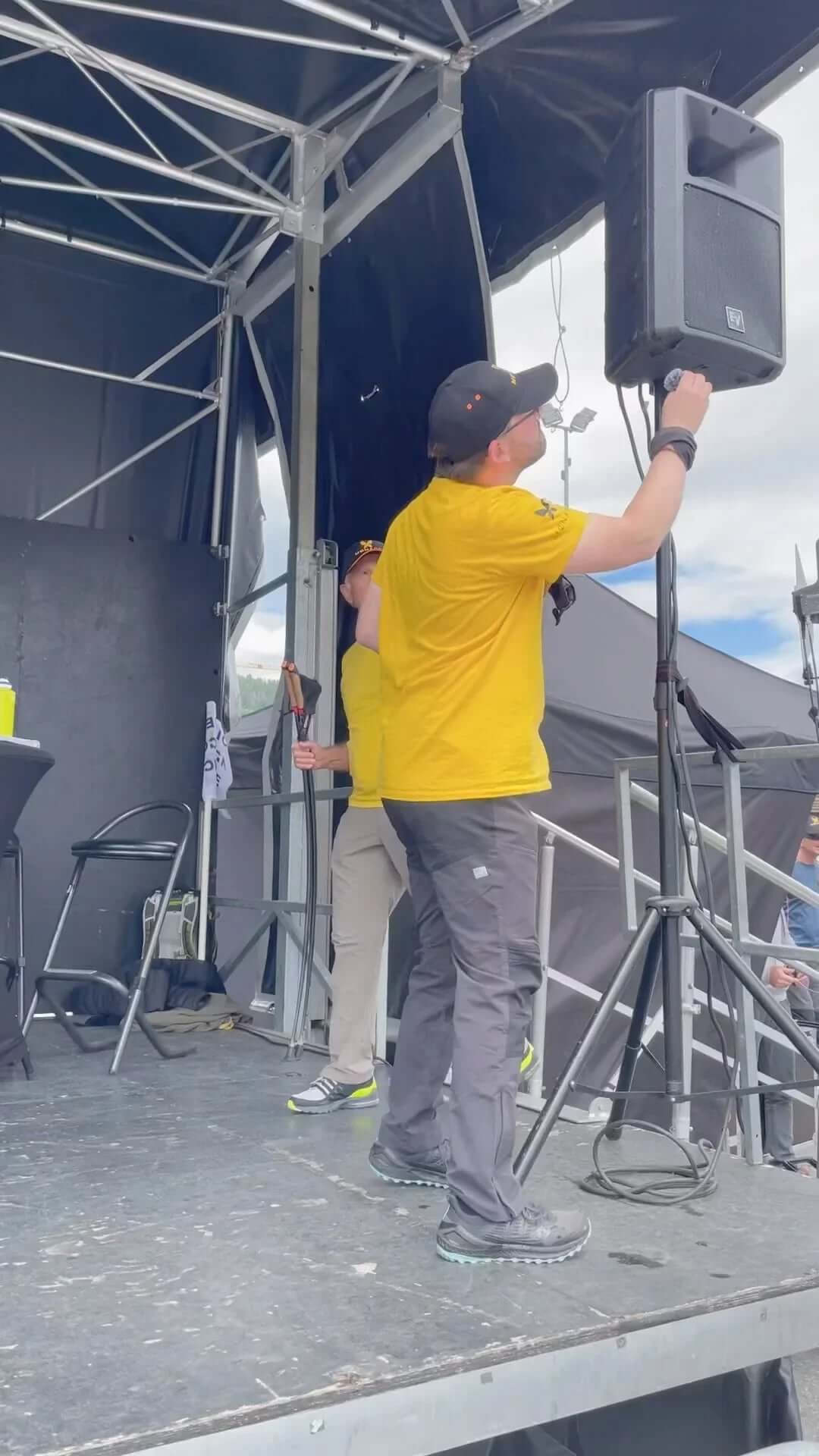 Bravo aux participants et en partic...