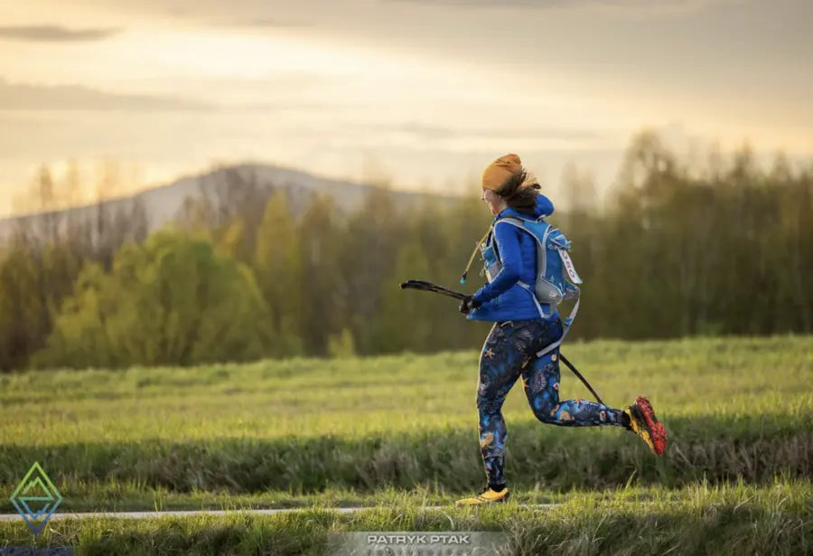 Sylwia Pasińska-Skowron lors de son entrainement pour marcher 100 kilomètres en marche nordique
